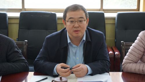 2校党委常委、副校长常江作表态发言.jpg